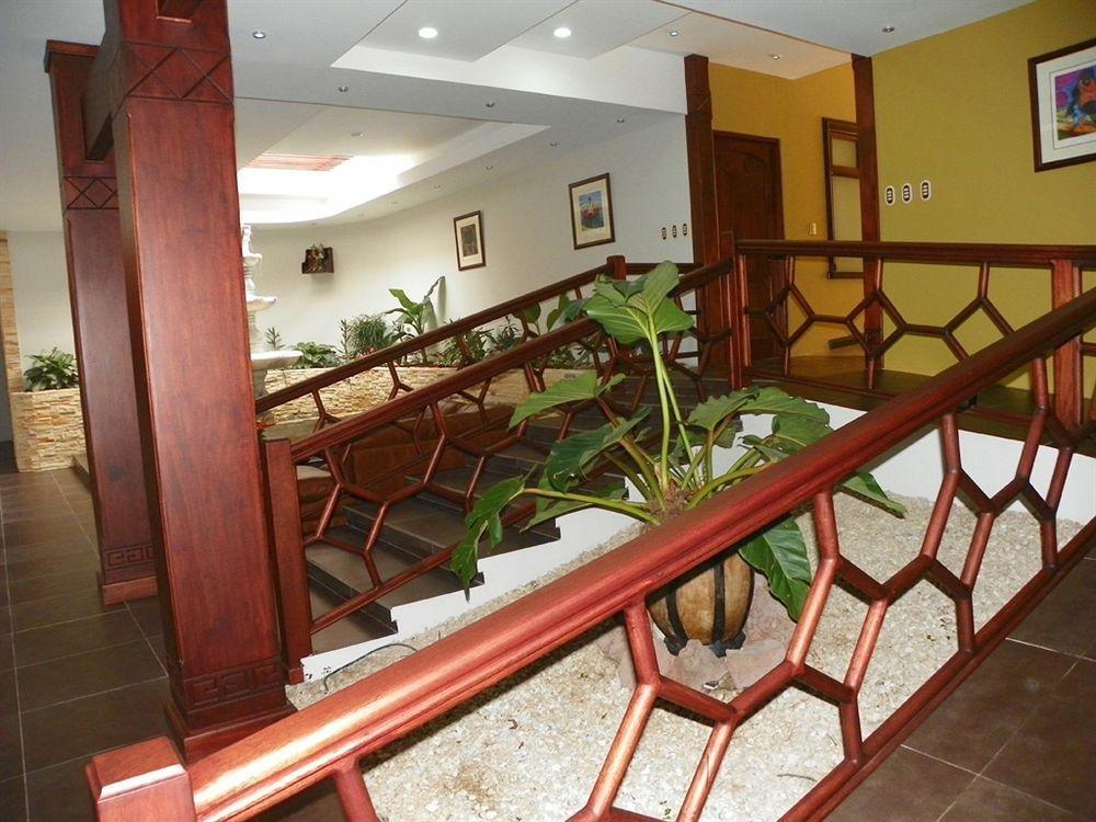 Hotel Suerre Guápiles Dış mekan fotoğraf