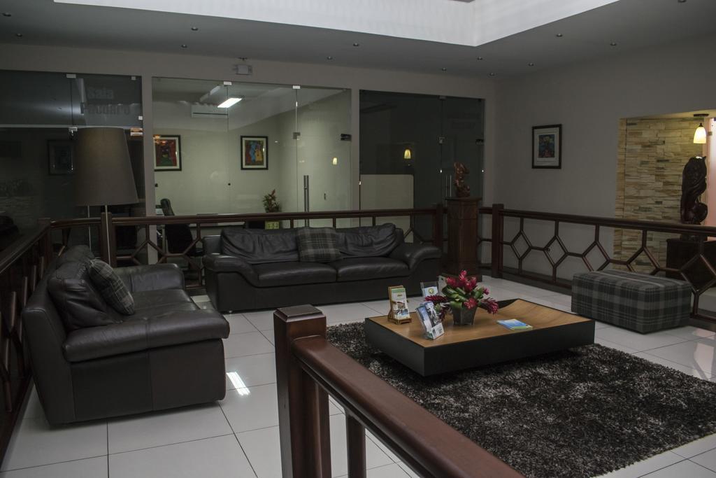 Hotel Suerre Guápiles Dış mekan fotoğraf