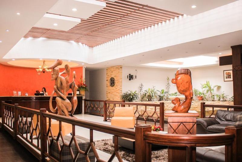 Hotel Suerre Guápiles Dış mekan fotoğraf