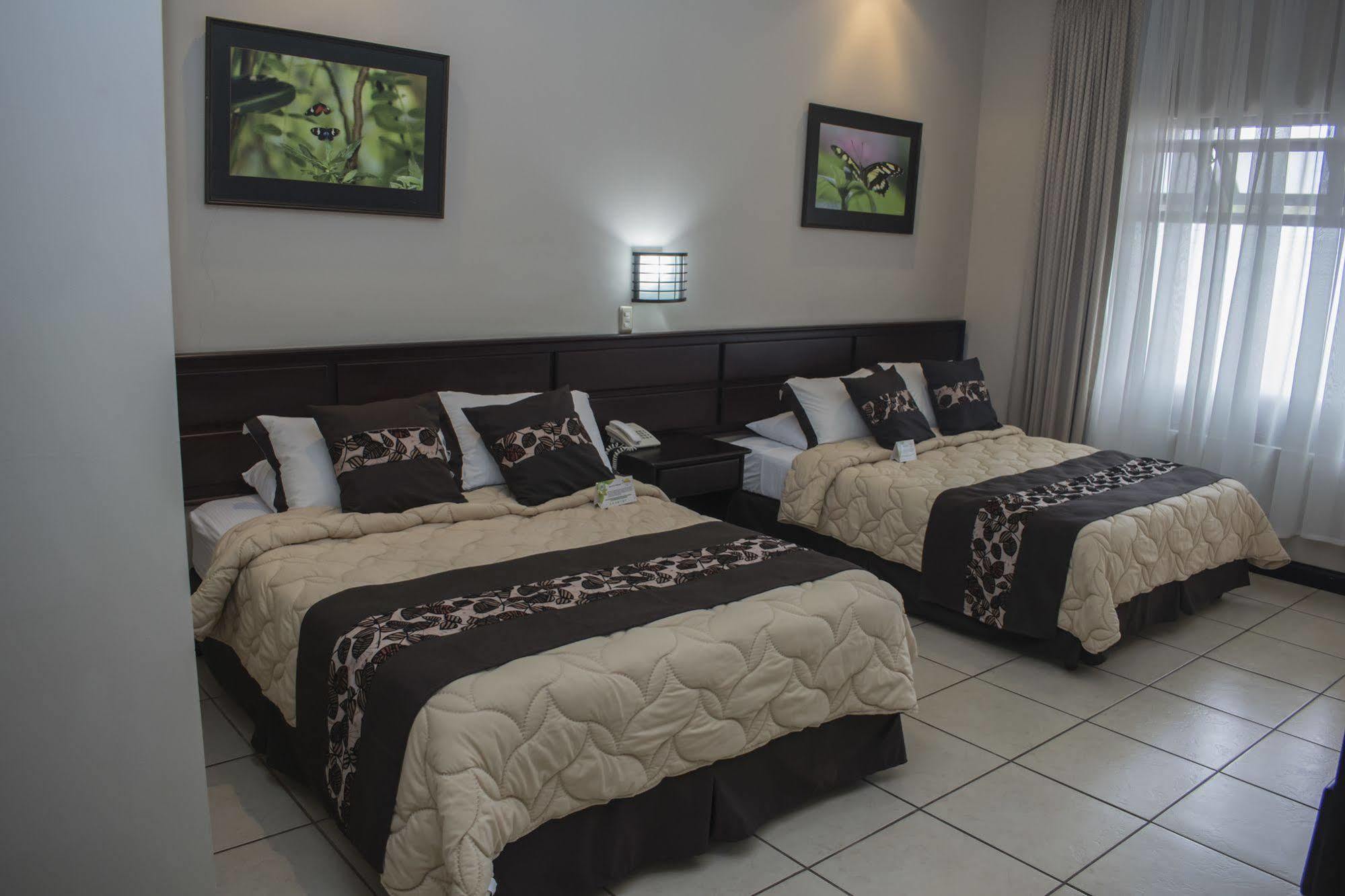 Hotel Suerre Guápiles Dış mekan fotoğraf